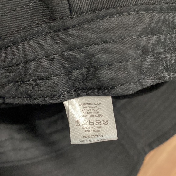 NWOT Black Pride Bucket Hat - Picture 4 of 4
